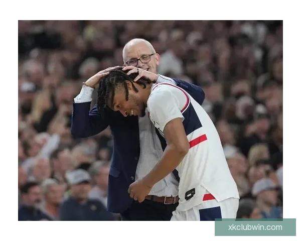 名帅赫尔利再展神奇执教康大力克伊利诺伊四年三进全美冠军赛震撼联盟